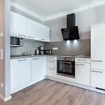 Godewindpark Deluxe-suite 1-05 Mit West-loggia Апартаменты Любек