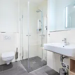 Апартаменты Godewindpark Deluxe-suite 1-05 Mit West-loggia *