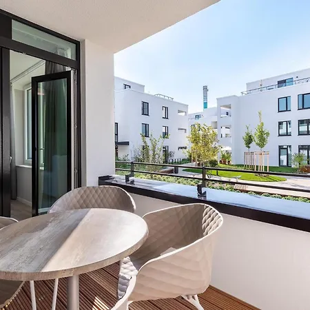 Godewindpark Deluxe-suite 1-05 Mit West-loggia Lägenhet Lübeck